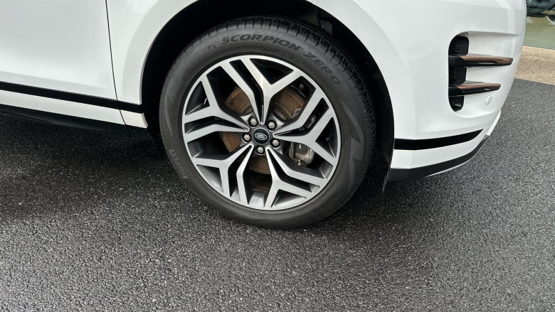 Land Rover Range Rover Evoque 2.0 D200 R-Dynamic SE 5dr Auto Diesel Hatchback